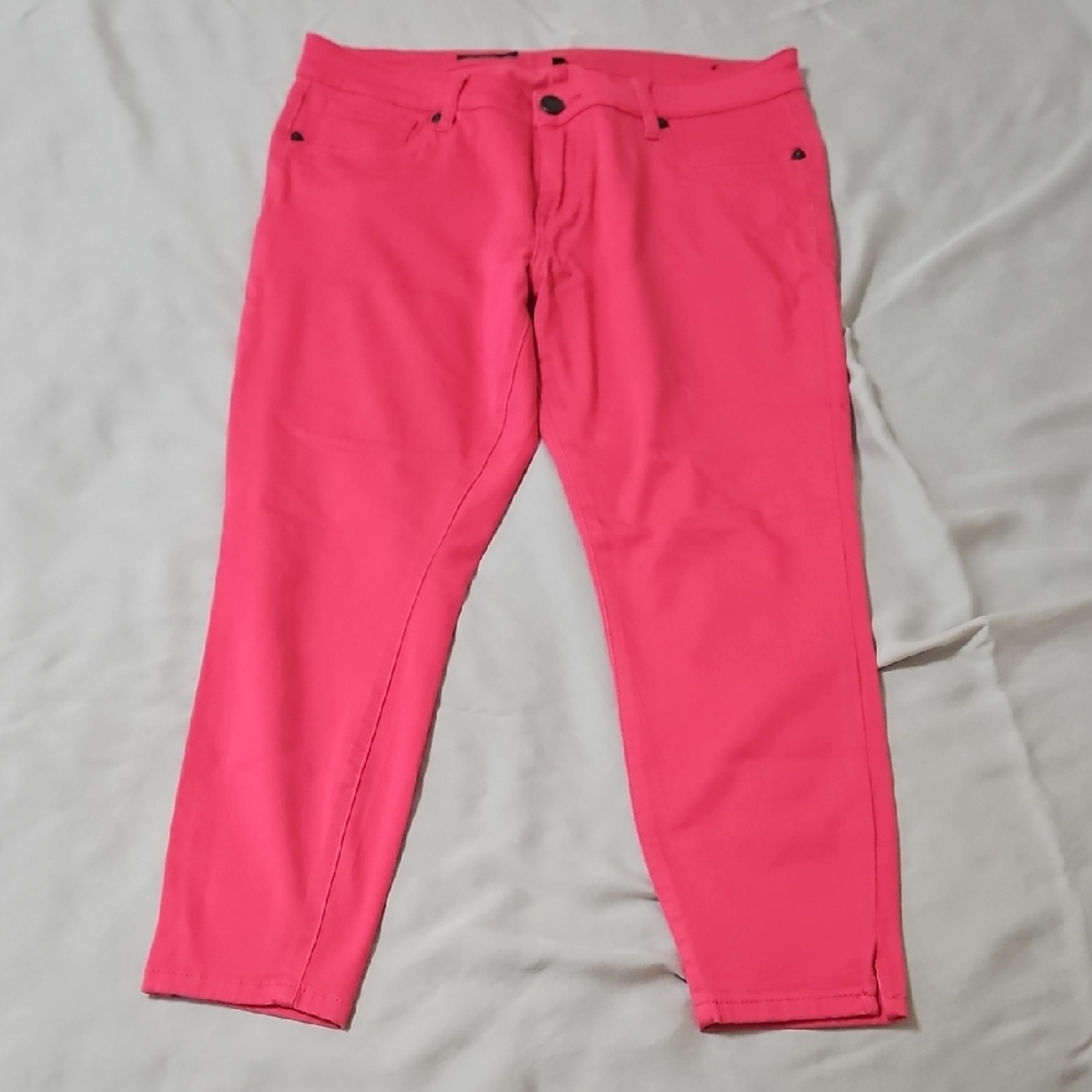 Kut from the Kloth Vibrant Pink Ankle Jeans
